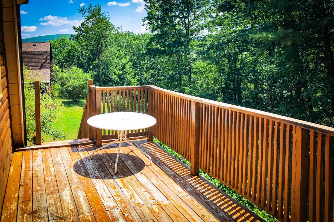 Willa Hikers Haven, A Cozy Cabin Loft Above Bashakill Wildlife Refuge Wurtsboro Zewnętrze zdjęcie